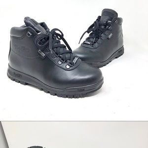 Vasque Boots size 5